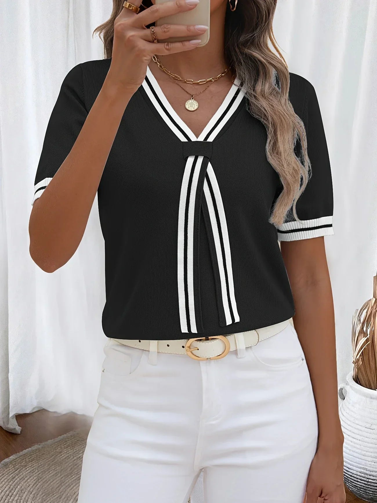 Evie | Women V-Neck Knit Top | Chic Comfort