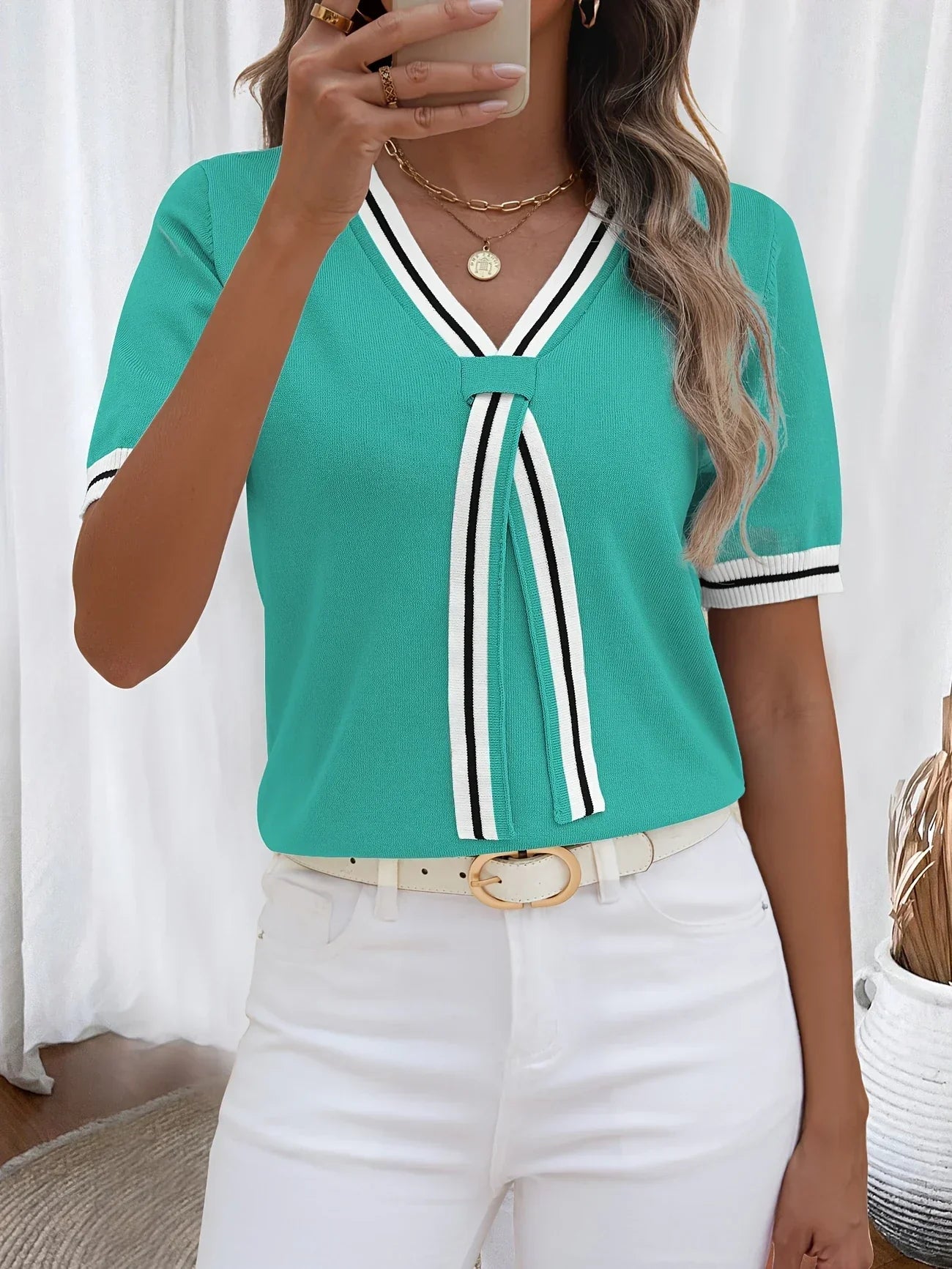 Evie | Women V-Neck Knit Top | Chic Comfort