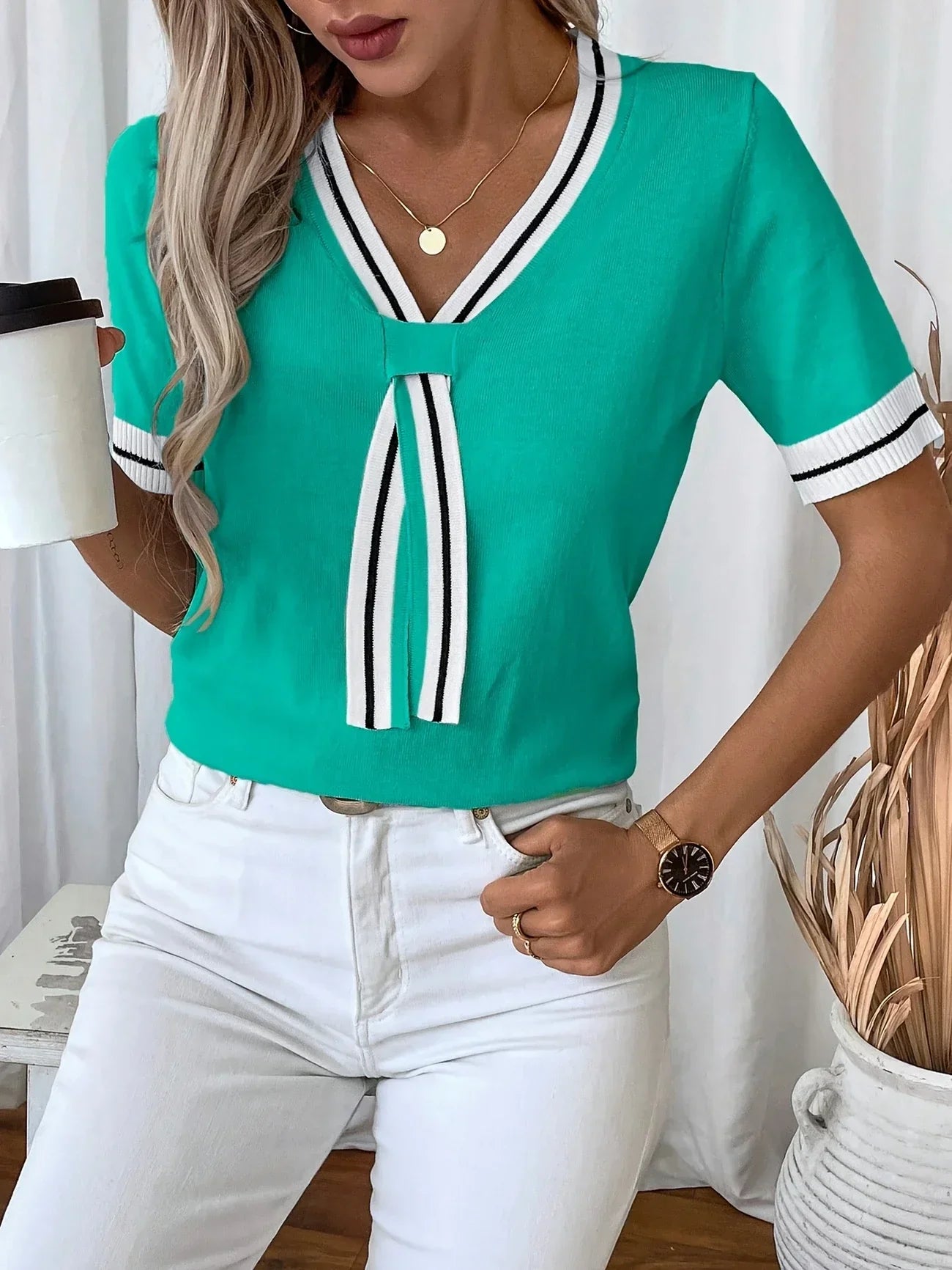 Evie | Women V-Neck Knit Top | Chic Comfort