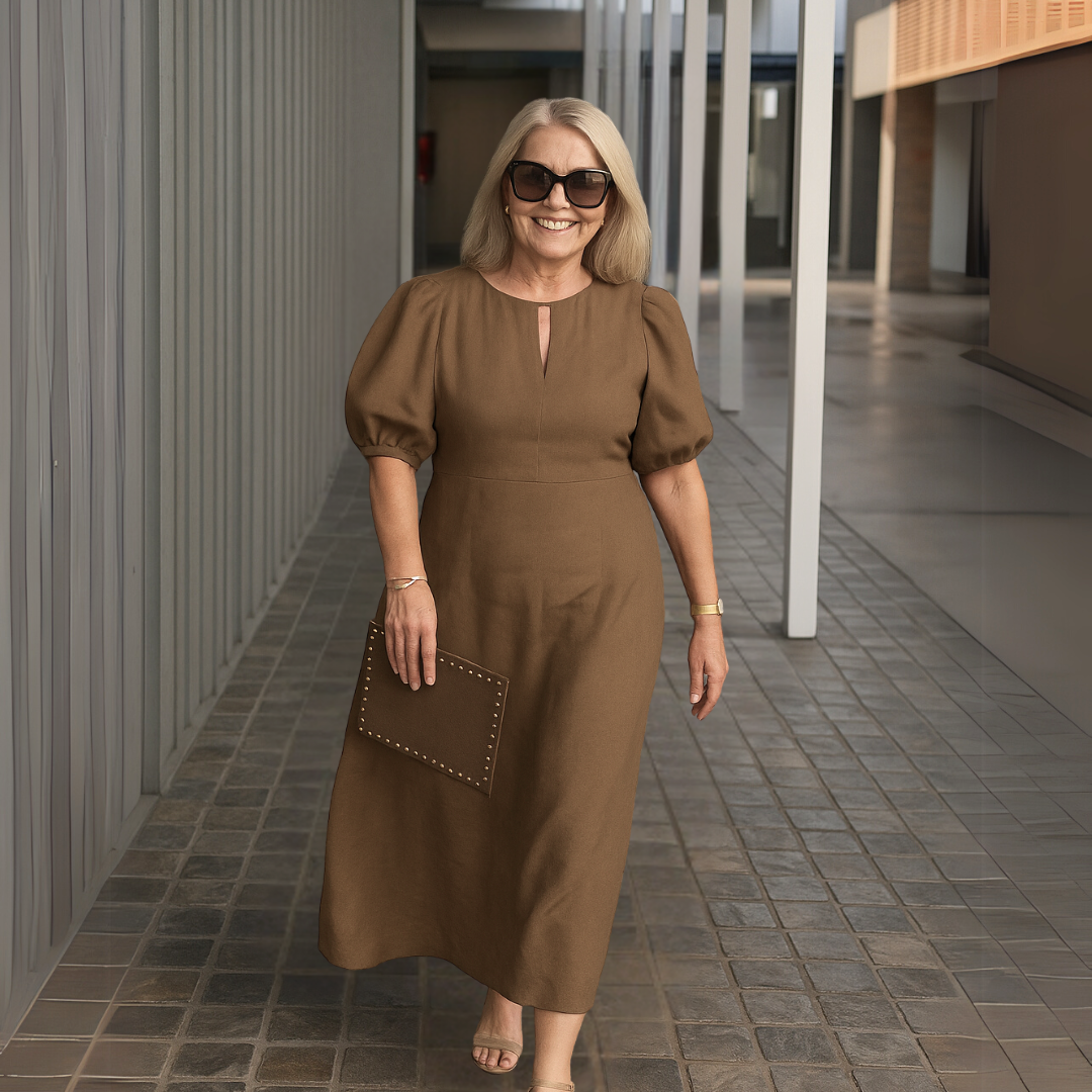 Pamela™ | Elegant plain dress with V-neck