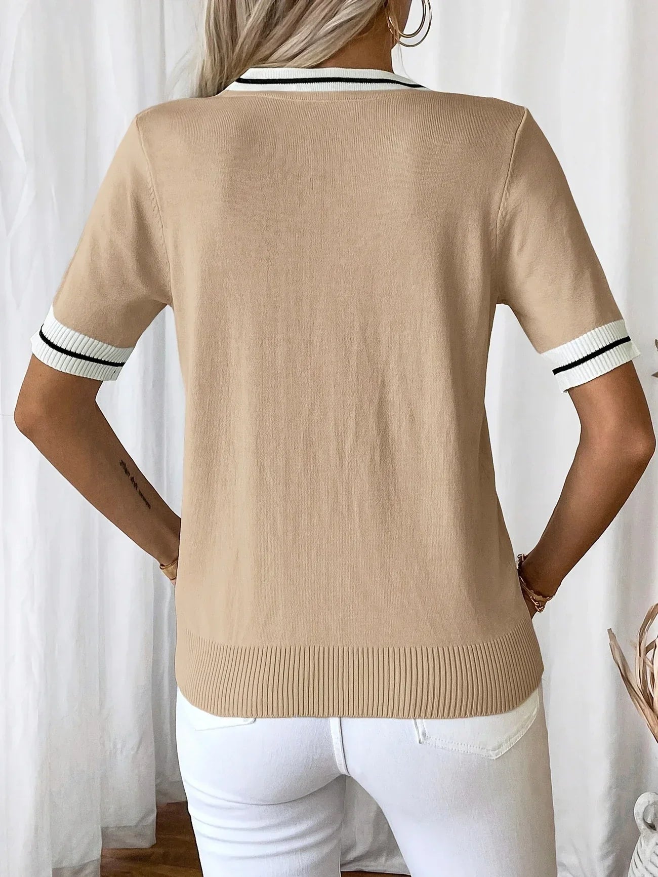 Evie | Women V-Neck Knit Top | Chic Comfort