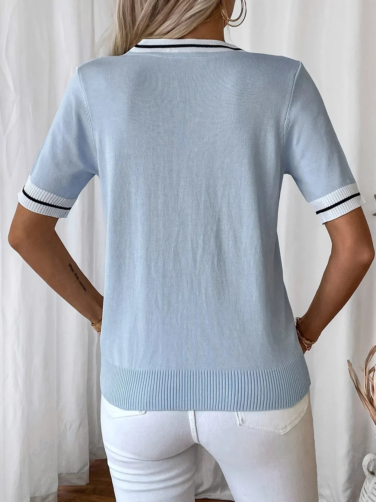 Evie | Women V-Neck Knit Top | Chic Comfort