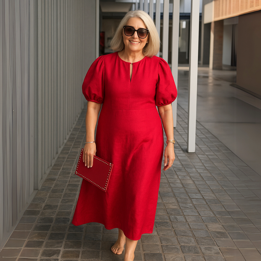 Pamela™ | Elegant plain dress with V-neck