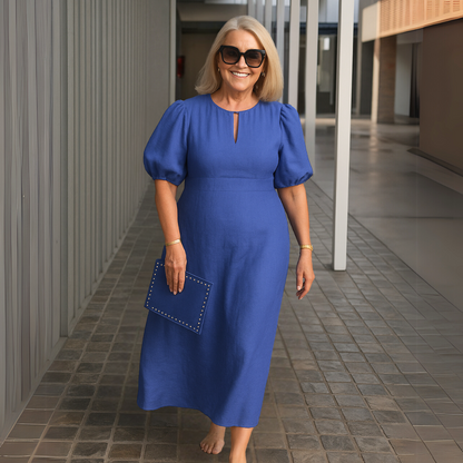 Pamela™ | Elegant plain dress with V-neck