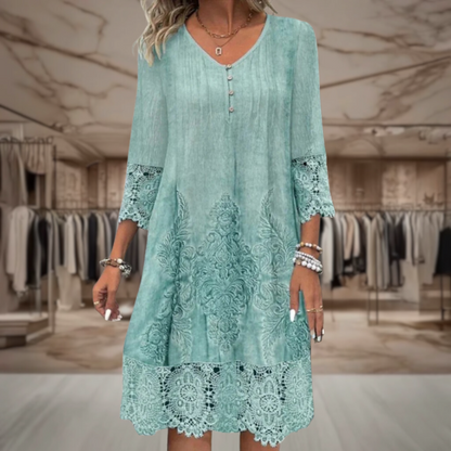 Carol - Flattering Lace Dress