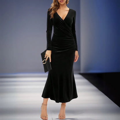 Jade | Women Velvet V-Neck Dress | Elegant Fit