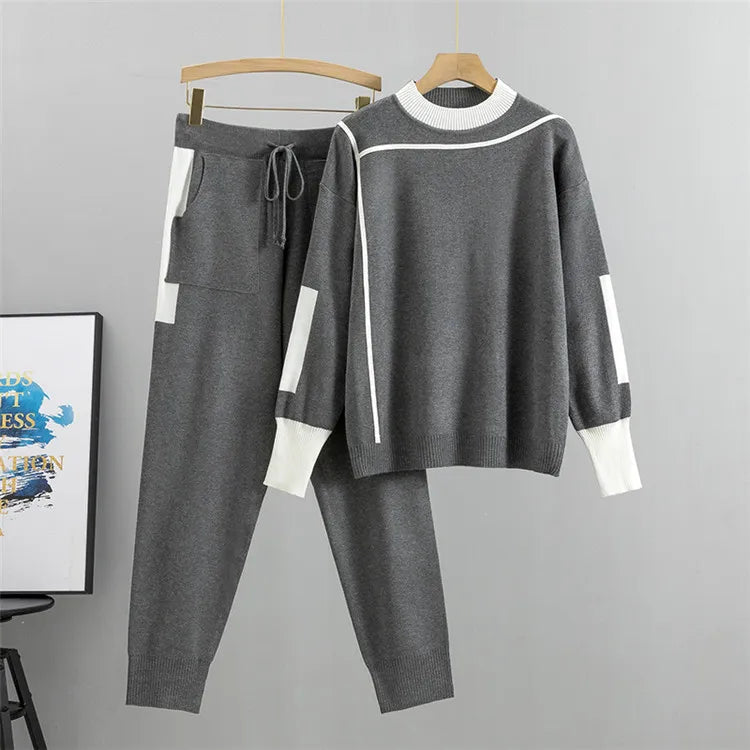 Indie | Women Modern Tracksuit Set | Functional